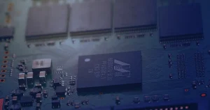 Painel tecnológico em tons de azul ilustrando o impacto da computação quântica nas empresas